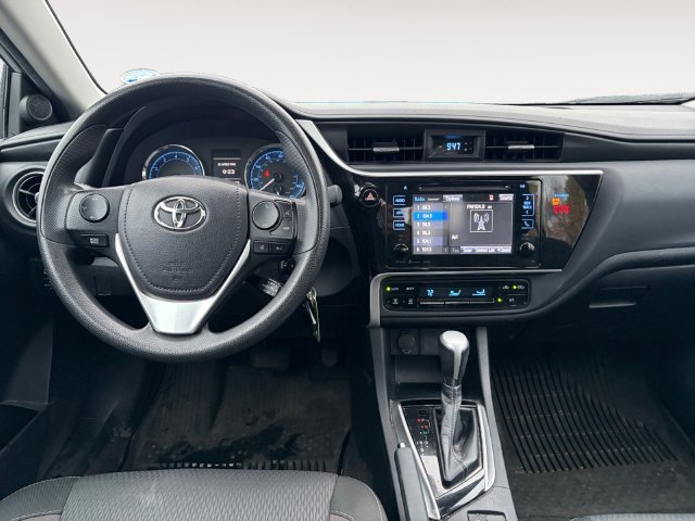 Used 2018 Silver Toyota LE image 15
