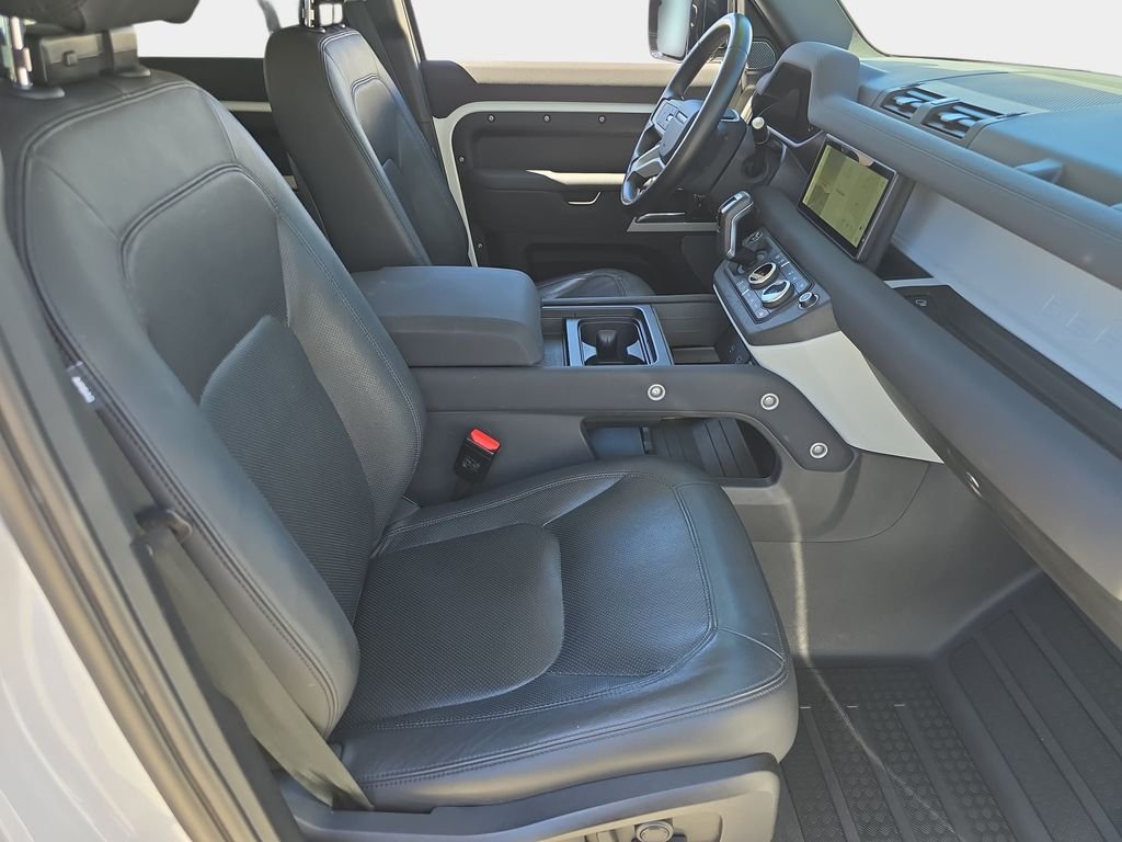 Certified Used 2023 White Land Rover S image 10