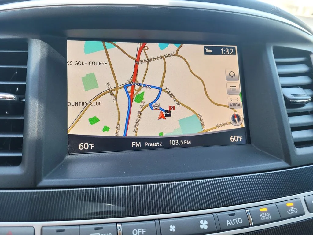 Used 2017 Blue INFINITI Base image 11