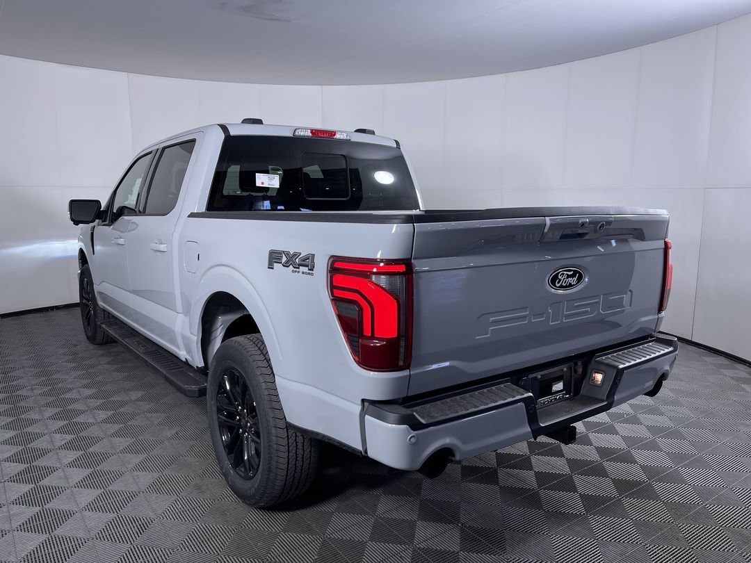 New 2026 Avalanche Ford Lariat image 24