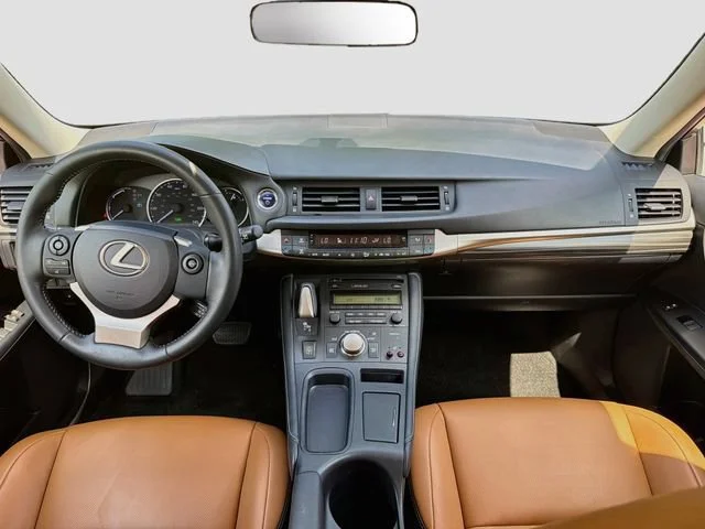 Used 2014 Red Line Lexus Hybrid image 15