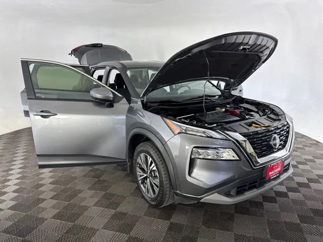 Used 2023 Gray Nissan SV image 12