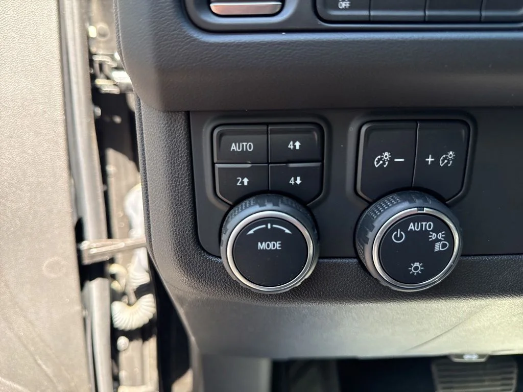 2021 Chevrolet Tahoe Z71 - Photo 27