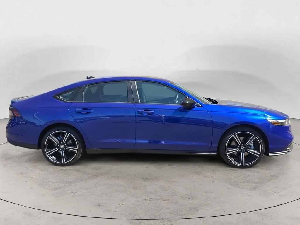 New 2026 Still Night Pearl Honda Sport image 4