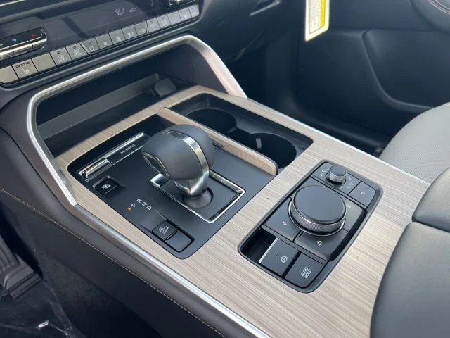 2025 Mazda CX-70 Premium Package - Photo 36