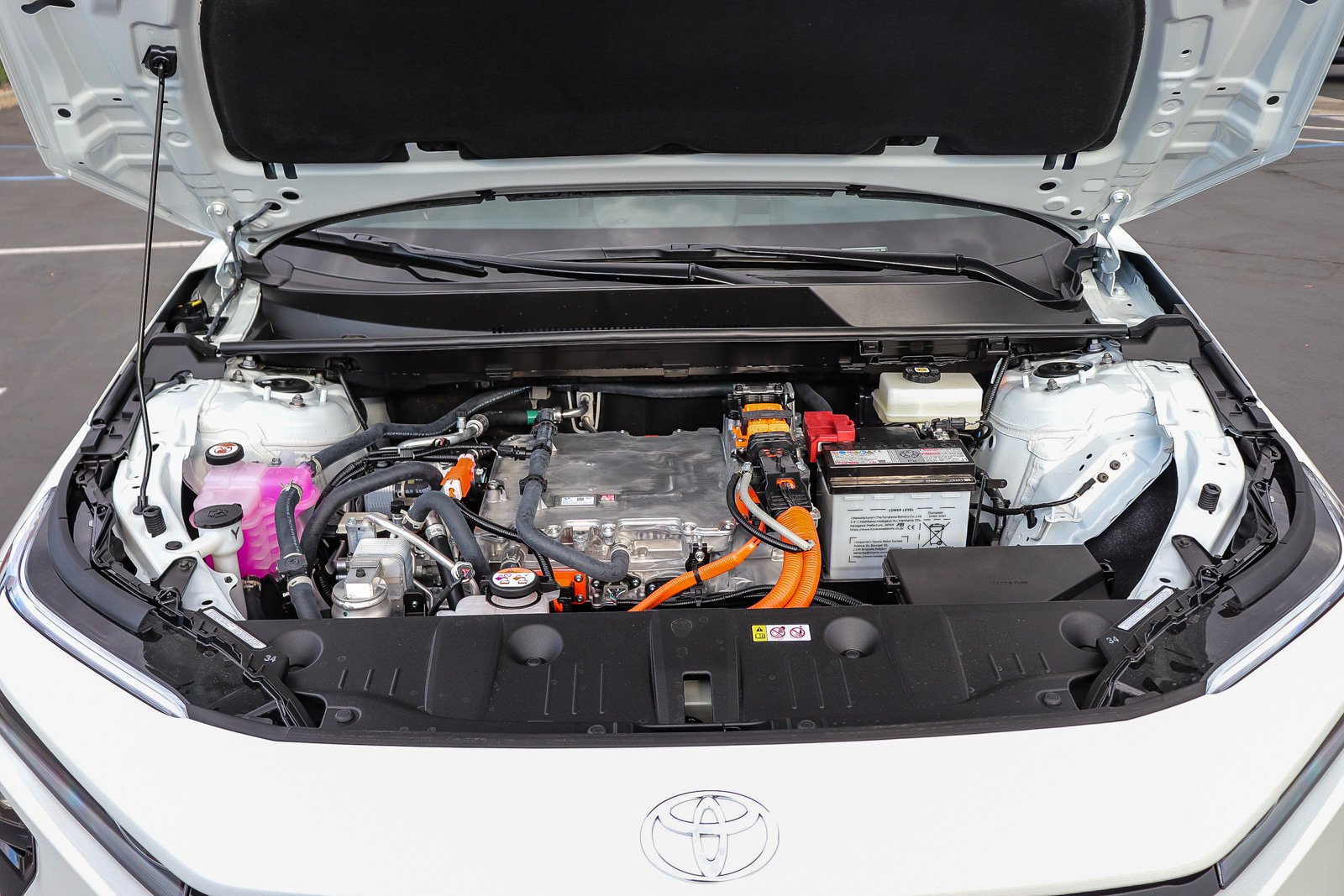 New 2026 Wind Chill Pearl <sup>1</sup> Toyota  XLE image 16