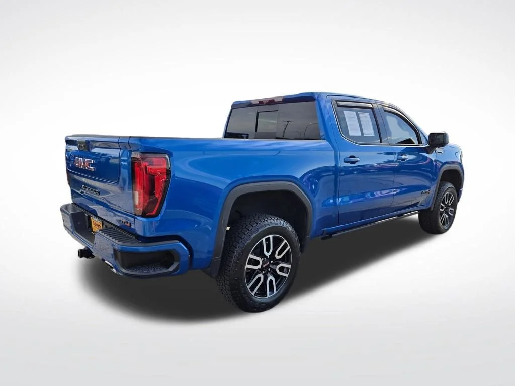 Used 2024 Blue GMC AT4 image 3