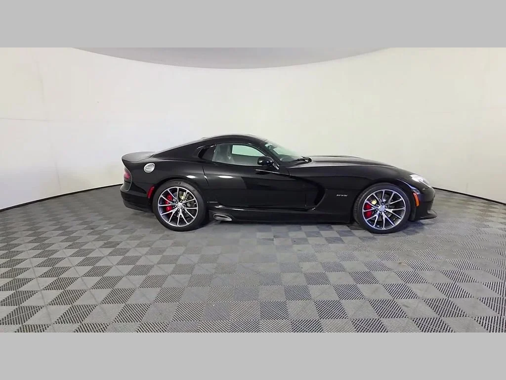 Used 2014 Venom Black Clearcoat Dodge GTS image 36