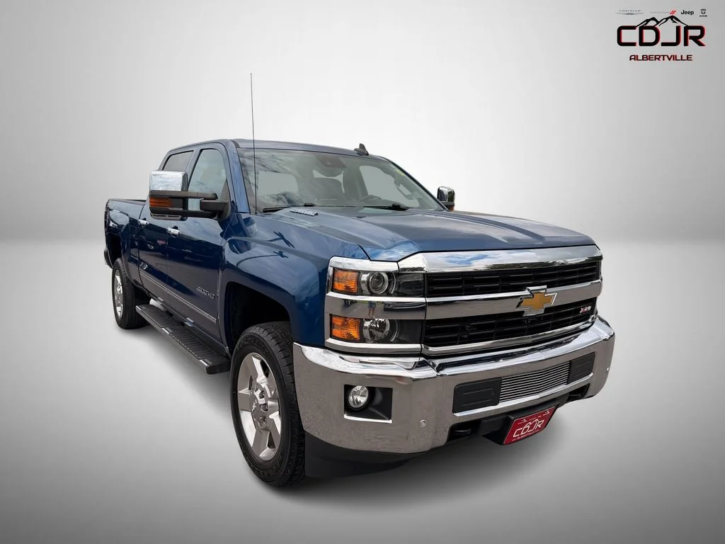 2016 Chevrolet Silverado HD LTZ 4WD Crew Cab Standard Box's photo