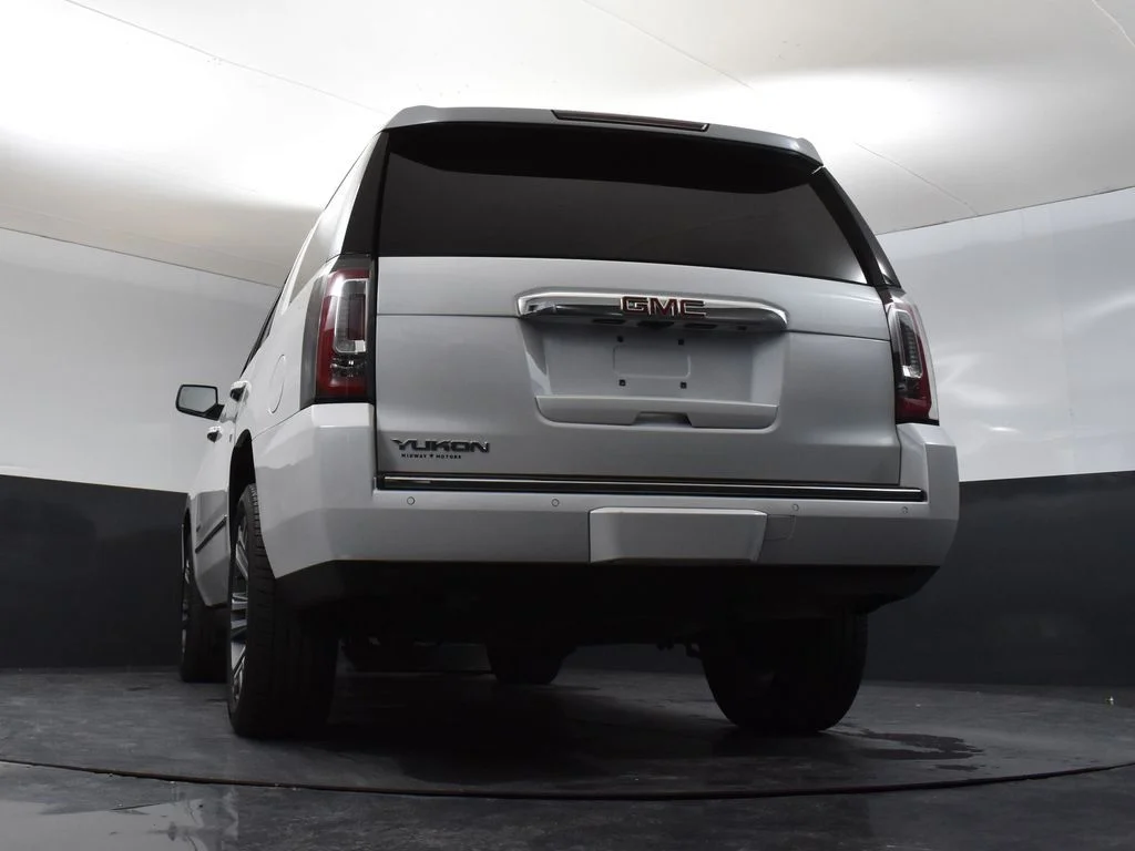 Certified Used 2019 White GMC Denali image 32