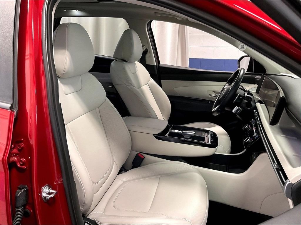 Certified Used 2025 Red Hyundai SEL Convenience image 11