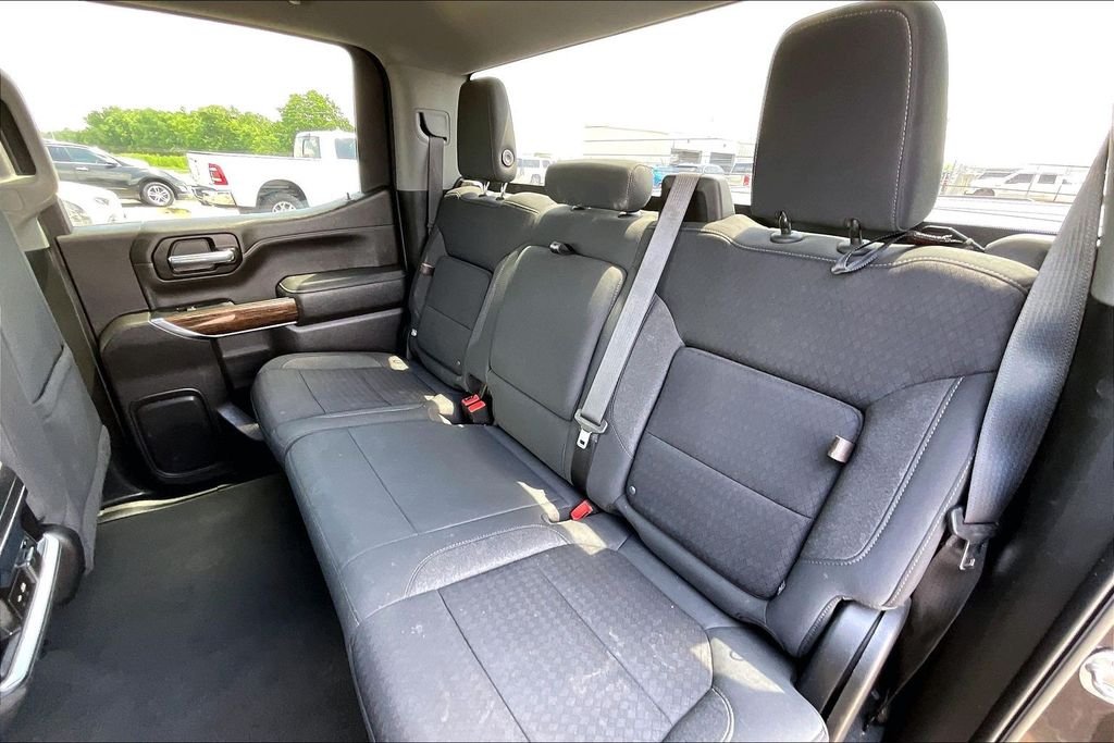 Used 2021 Brown GMC Elevation image 19