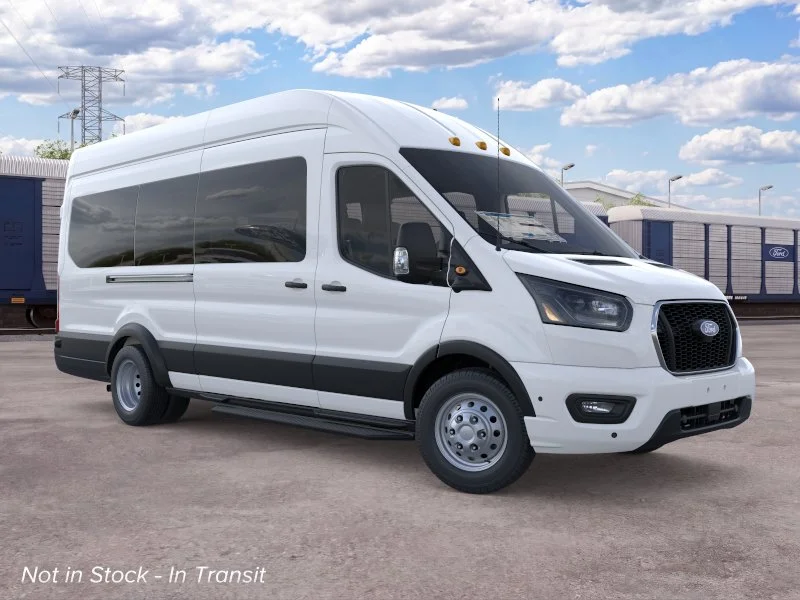 New 2026 Oxford White Ford Passenger Van XLT image 7