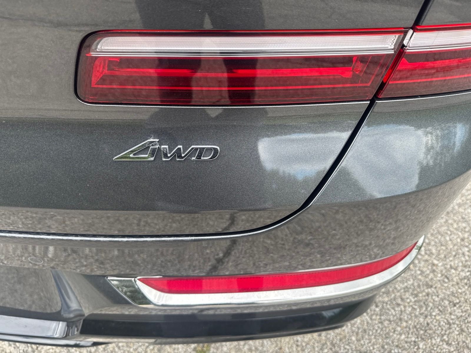 Certified Used 2023 Gray Genesis 2.5T image 5