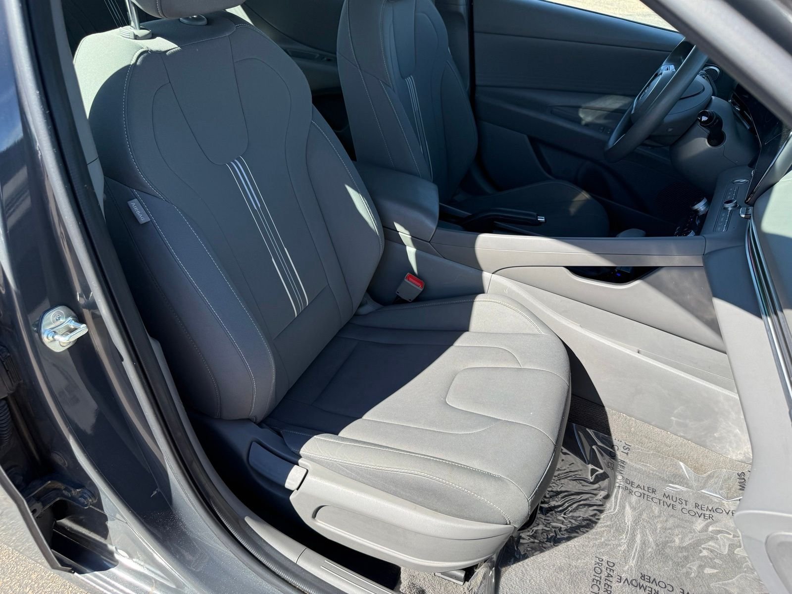 Used 2024 Gray Hyundai SEL image 32