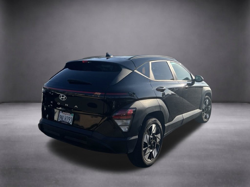 2025 Hyundai Kona SEL - Photo 9