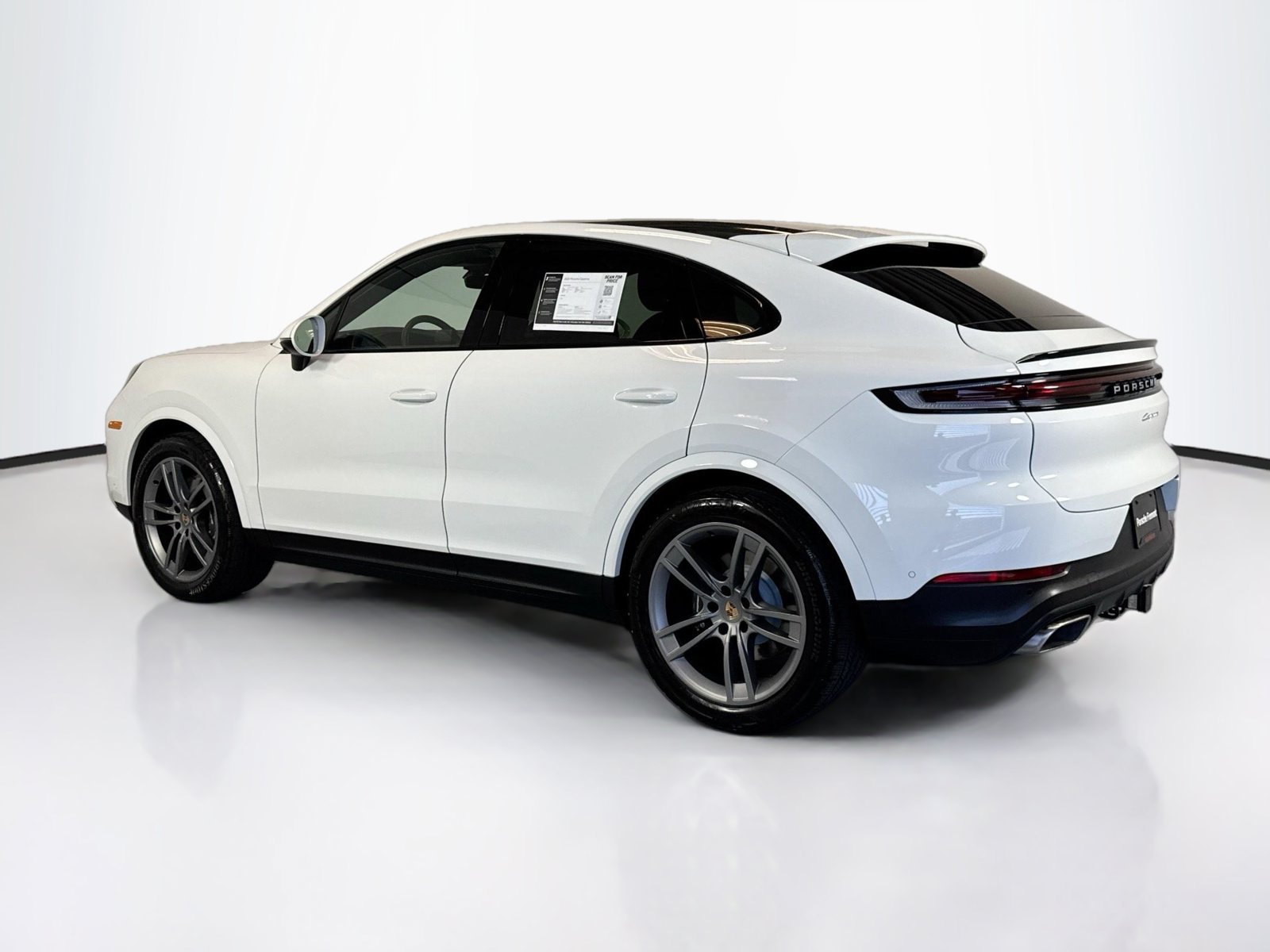 Used 2025 White Porsche  image 3