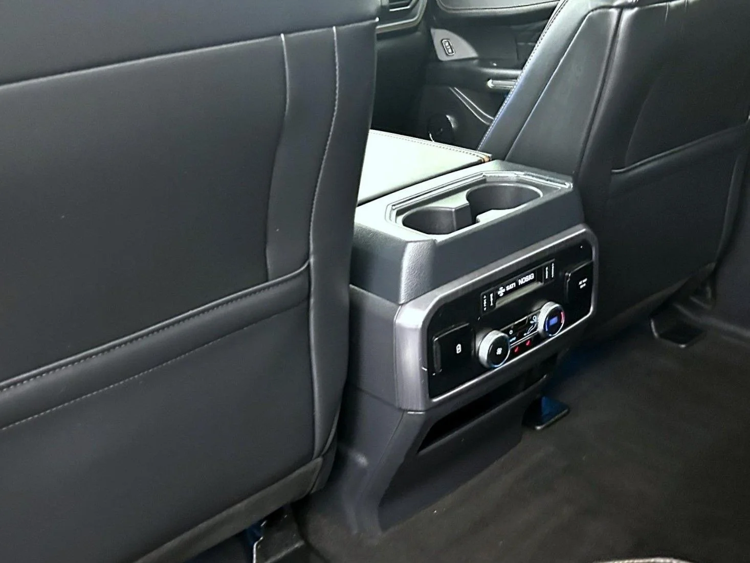 Used 2024 White Ford Platinum image 24