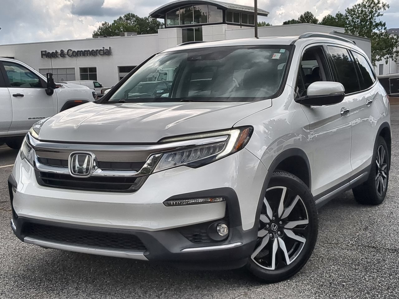 Used 2020 White Honda Elite image 1
