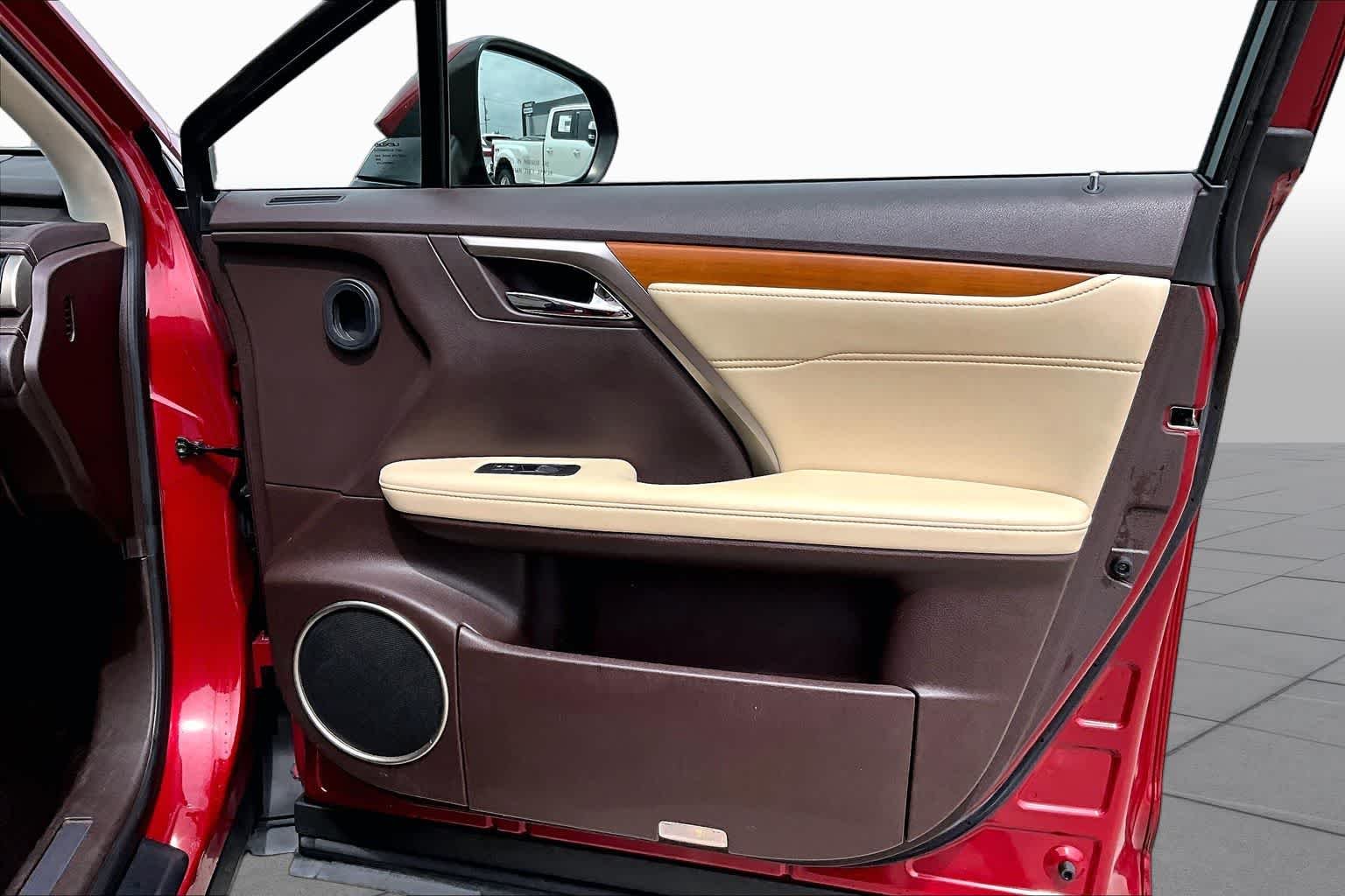 Used 2019 Matador Red Mica Lexus  image 23