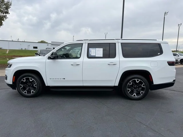 Used 2025 White Jeep Series III image 4