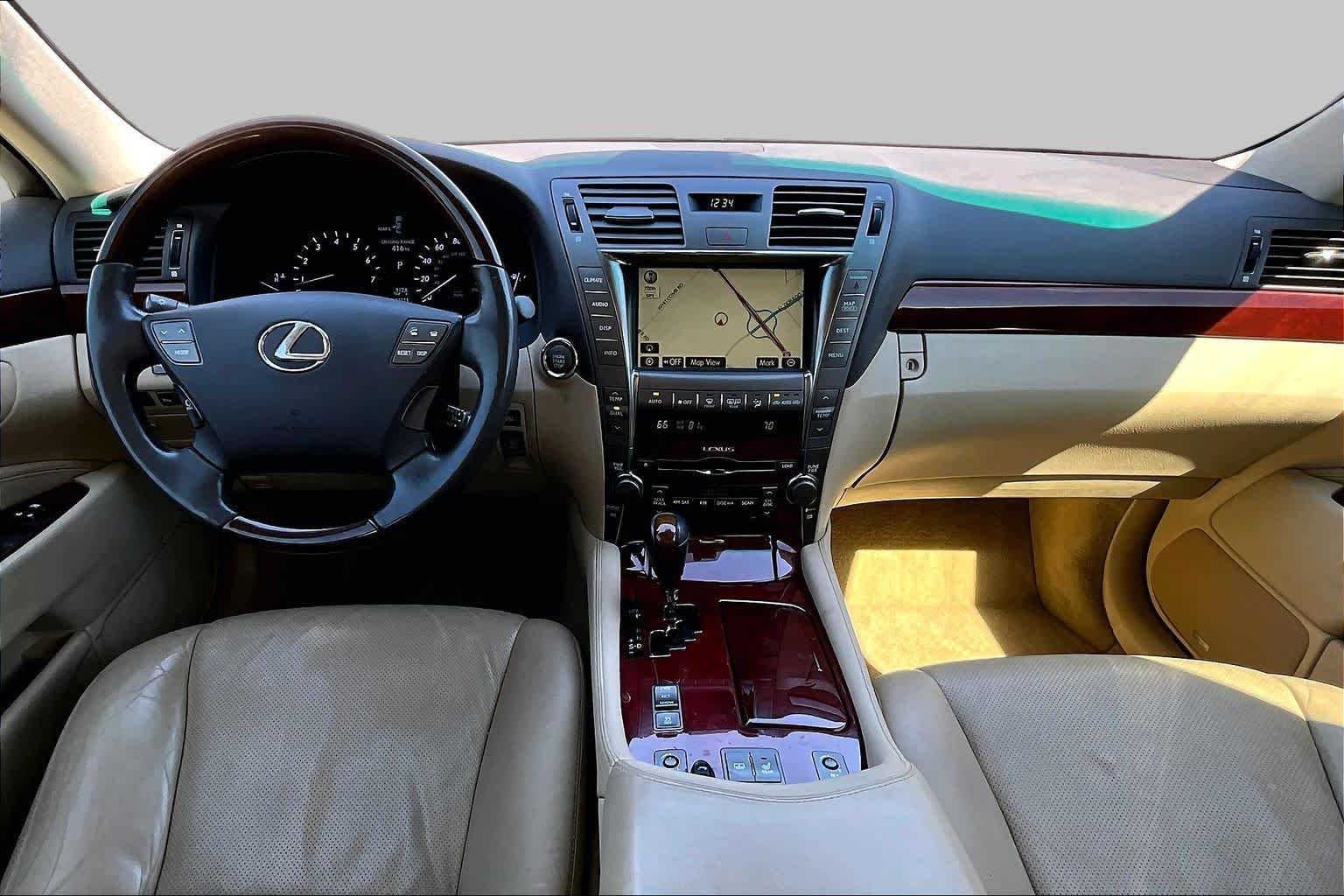Used 2008 Starfire Pearl Lexus  image 14