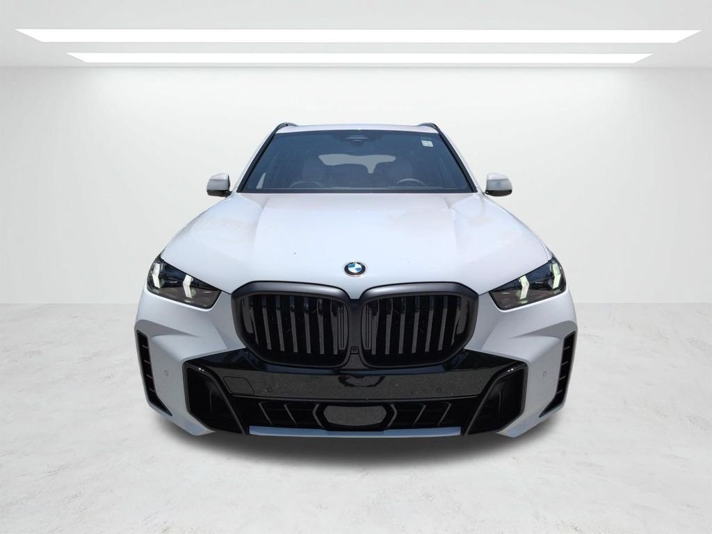 New 2026 Alpine White BMW xDrive40i image 9