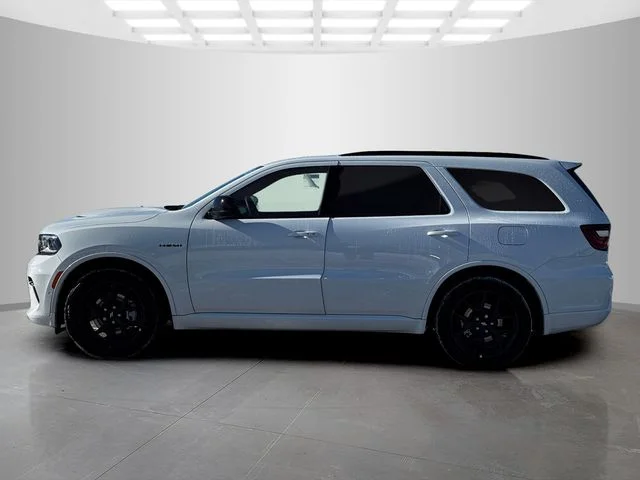 New 2026 White Knuckle Clear-Coat Exterior Paint Dodge GT image 4