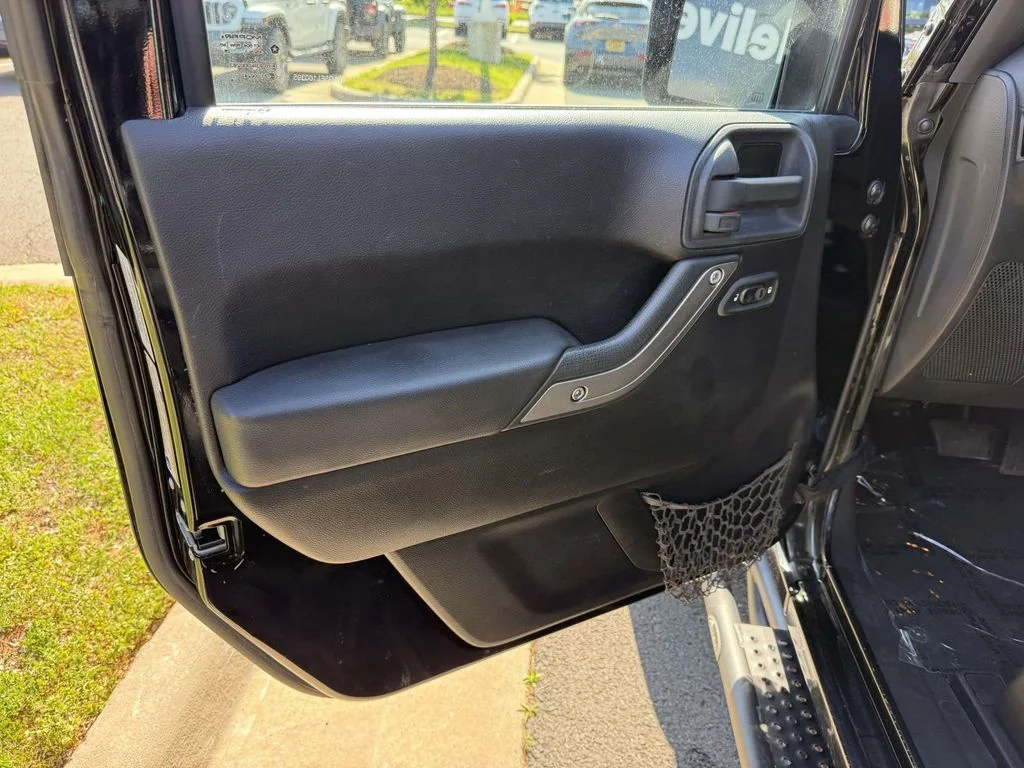 Used 2014 Black Jeep Sport image 29