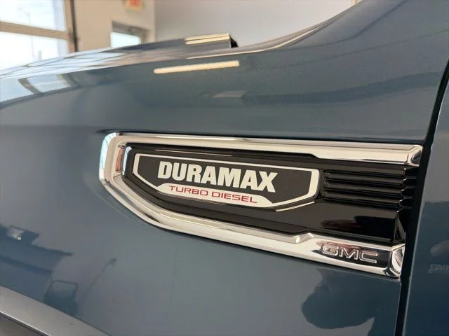 Used 2025 Blue GMC Denali image 12