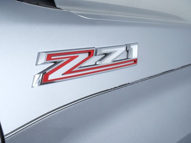 Certified Used 2019 Silver Chevrolet RST image 9