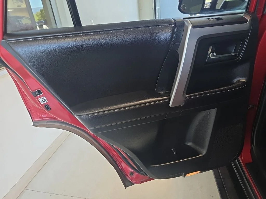 Used 2016 Barcelona Red Metallic Toyota SR5 image 16