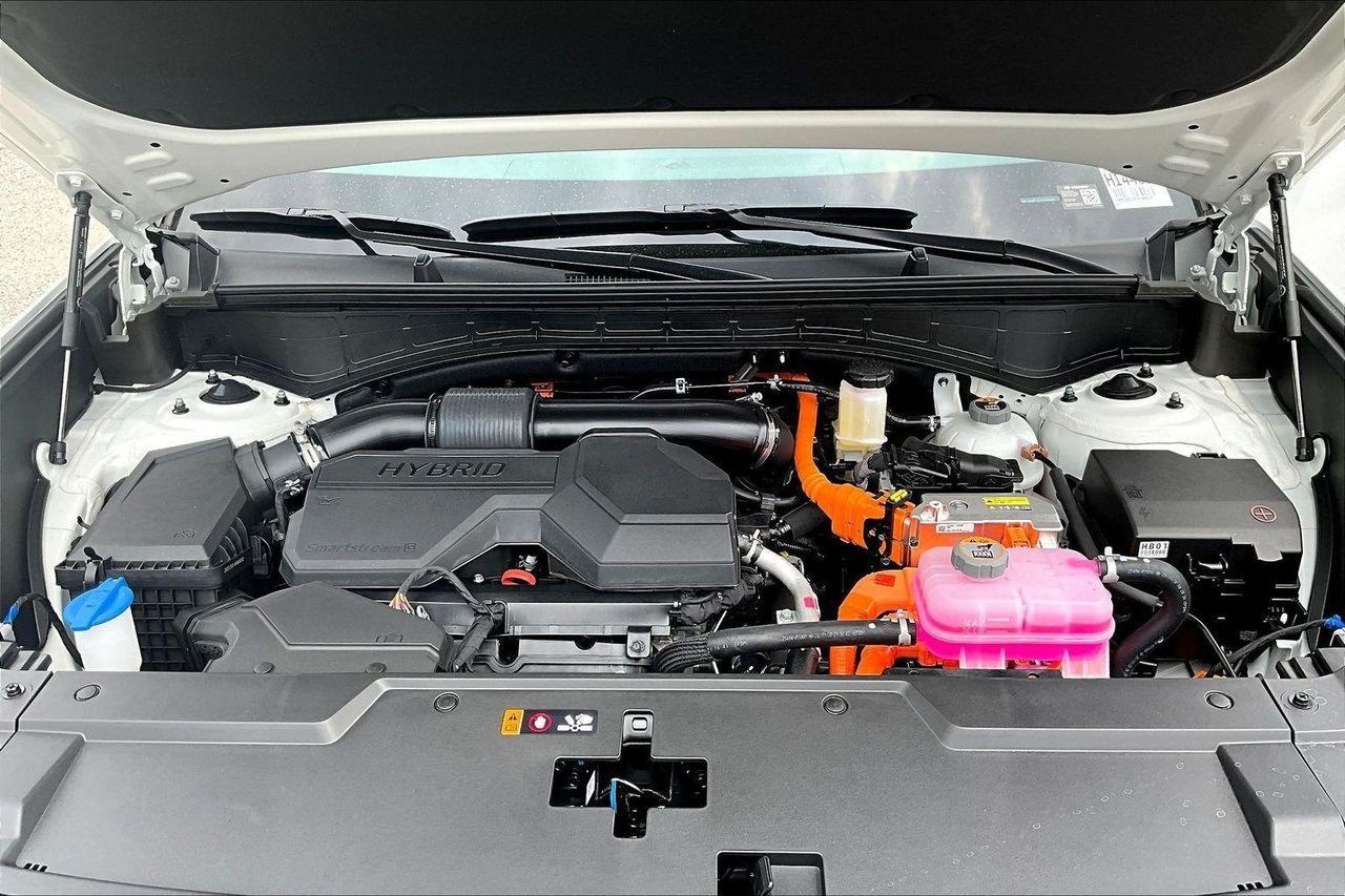New 2026 White Hyundai Limited image 34