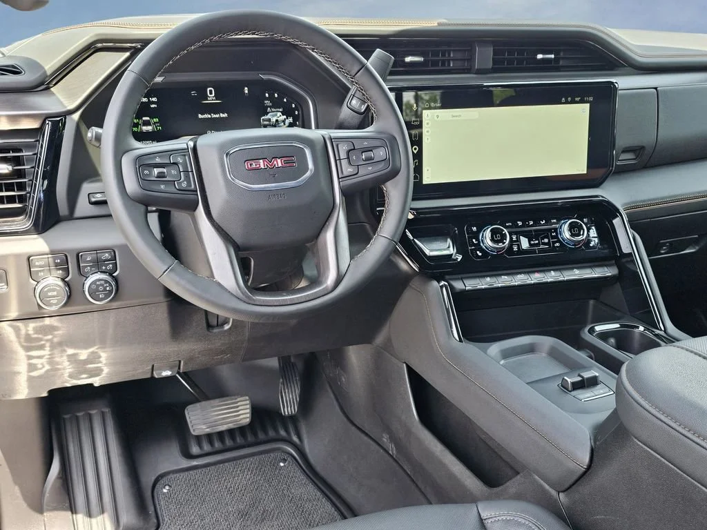 Used 2026 Sterling Metallic GMC AT4 image 34