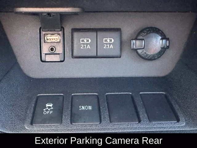 Used 2017 Gray Toyota XLE image 37