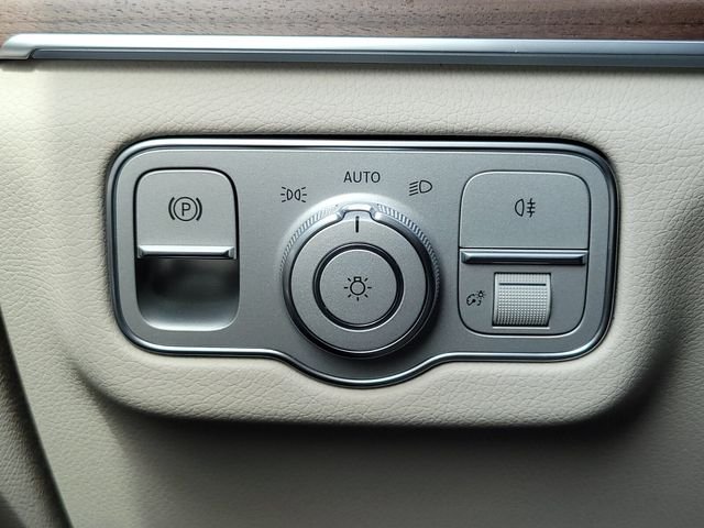 Used 2026 White Mercedes-Benz GLE 350 image 28