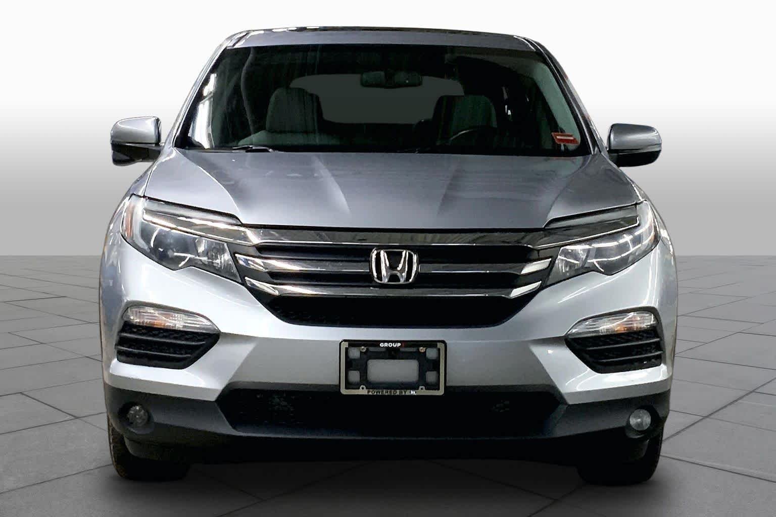 Used 2017 Lunar Silver Metallic Honda EX-L image 4