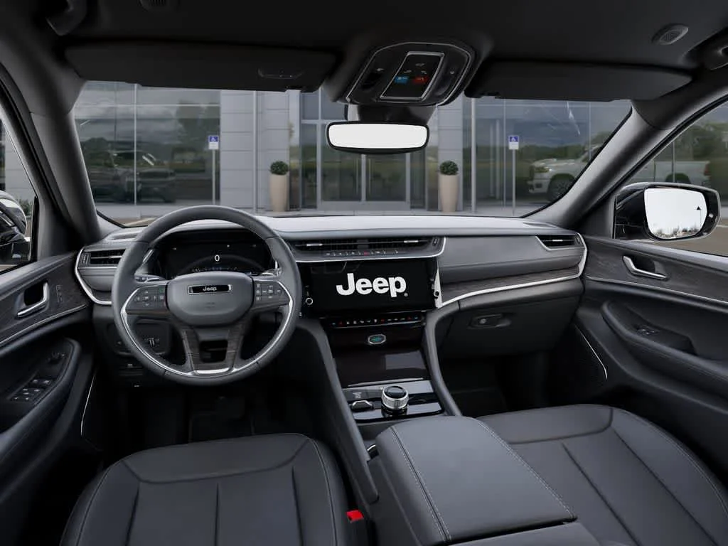 New 2026 Bright White Clear-Coat Exterior Paint Jeep Limited image 14