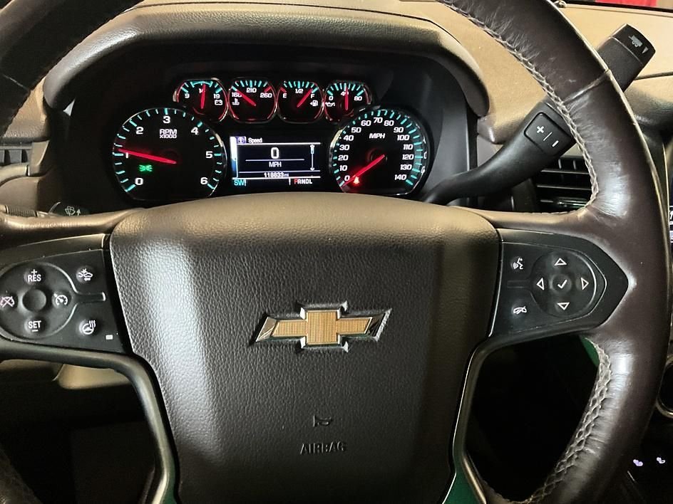 Used 2017 White Chevrolet LT image 22