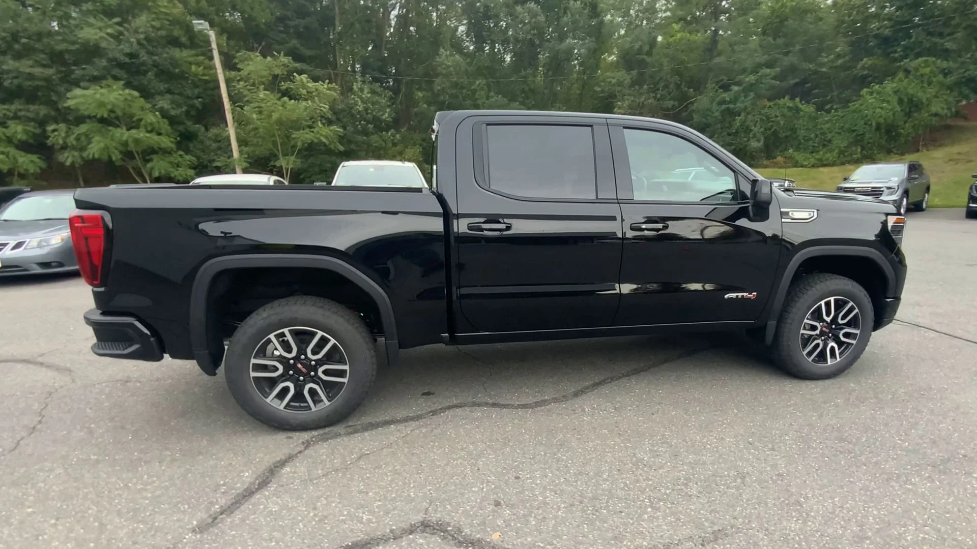 2026 GMC Sierra 1500 AT4 - Photo 18