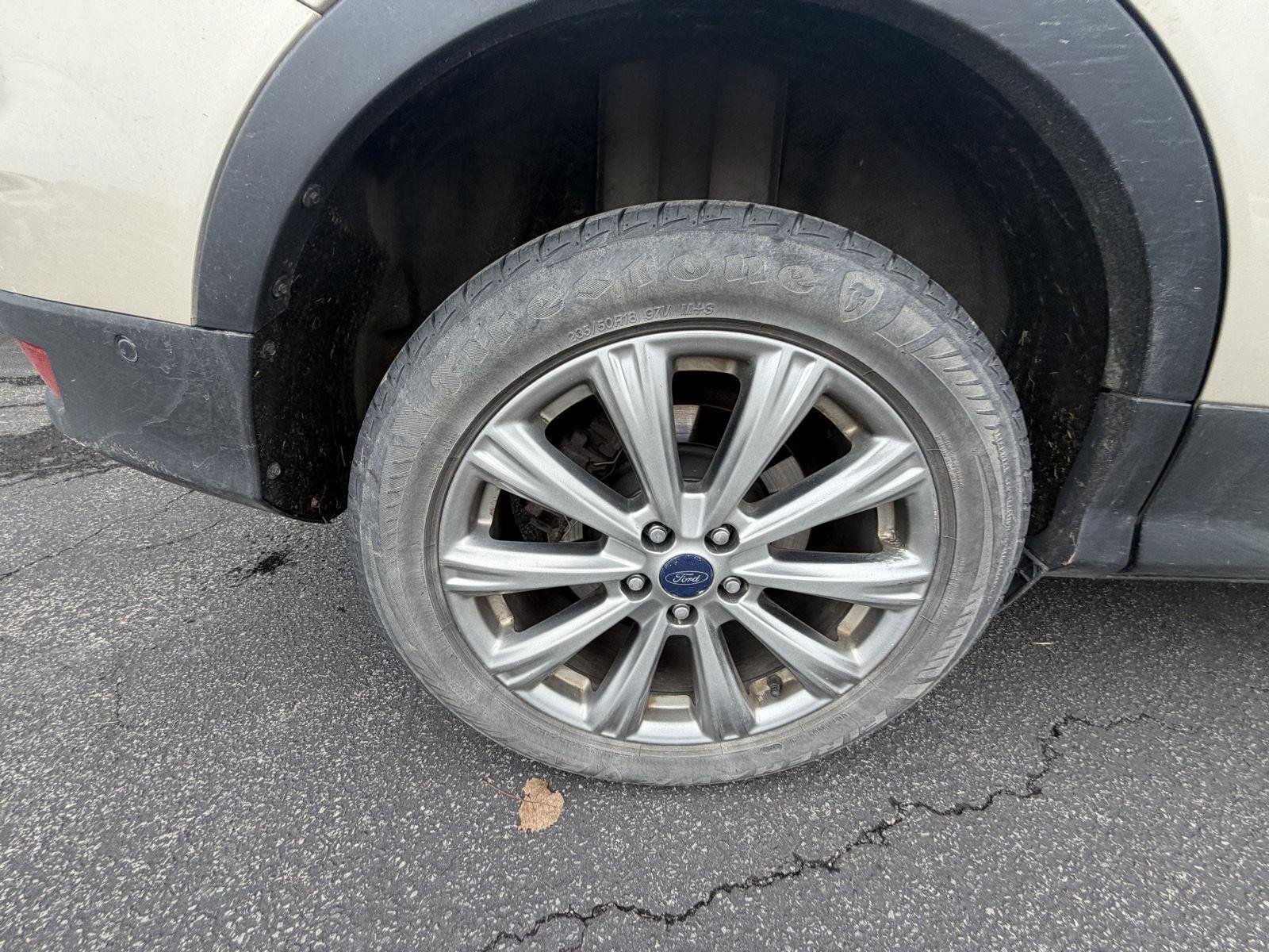 Used 2017 White Gold Ford Titanium image 11