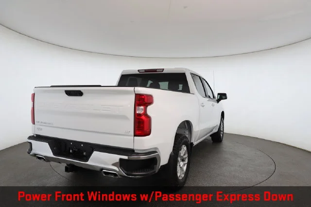 Used 2024 White Chevrolet LT image 19