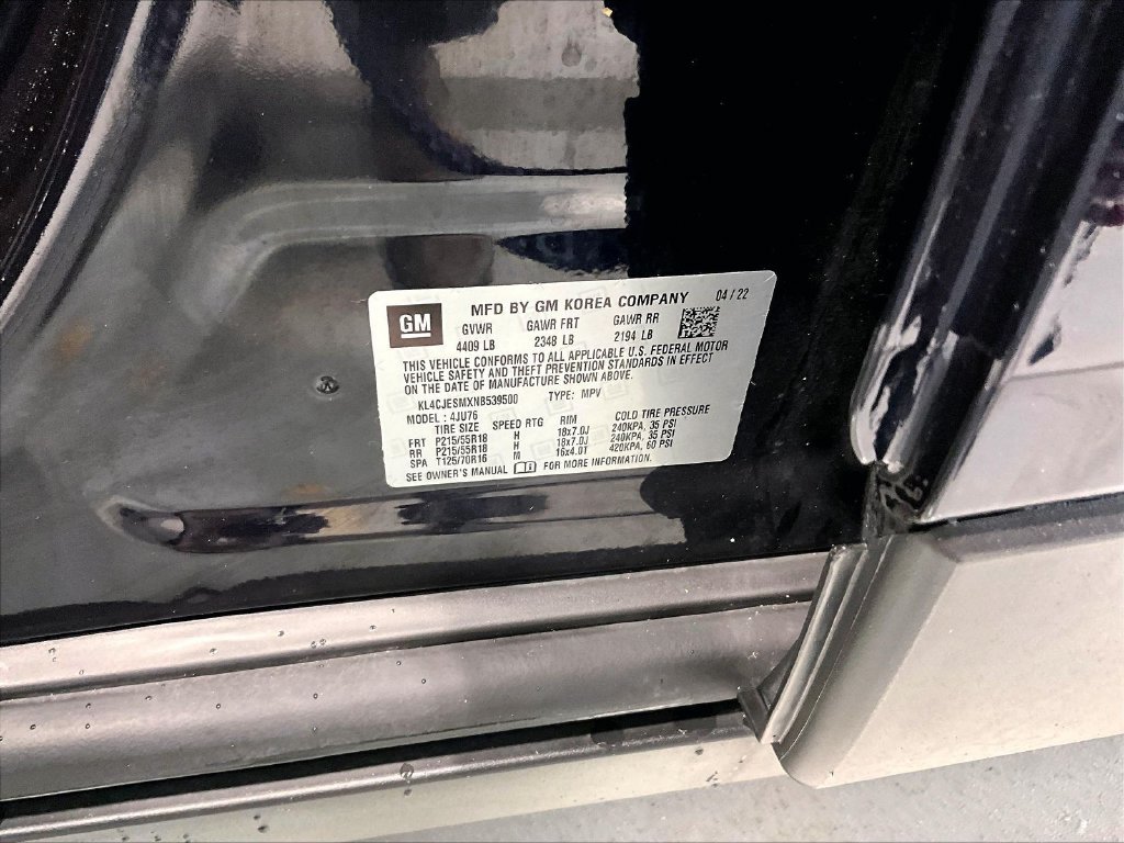 Used 2022 Blue Buick Preferred image 27