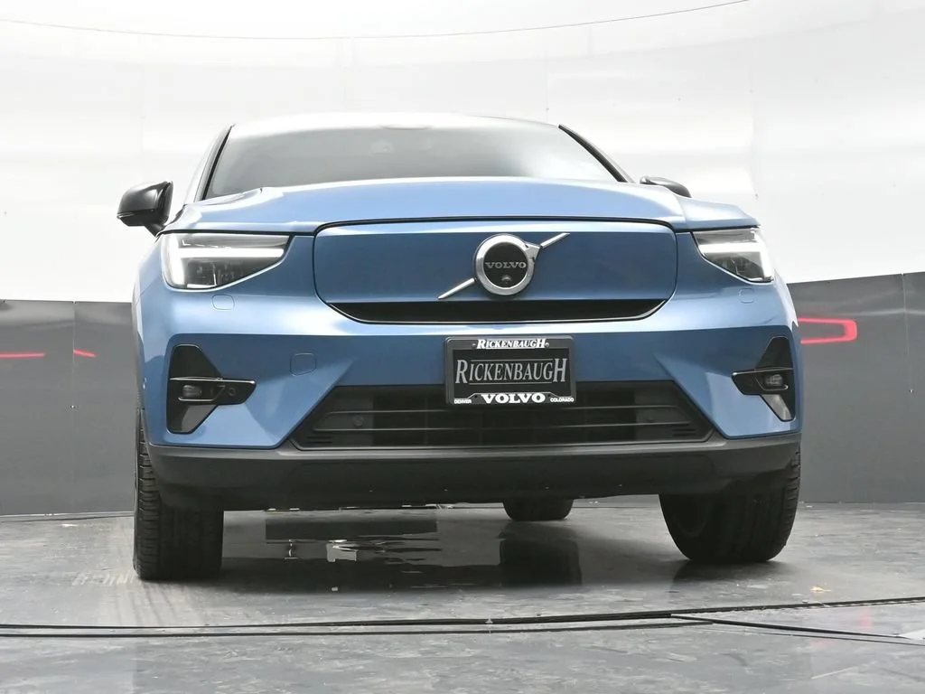 Certified Used 2022 Blue Volvo Ultimate image 16