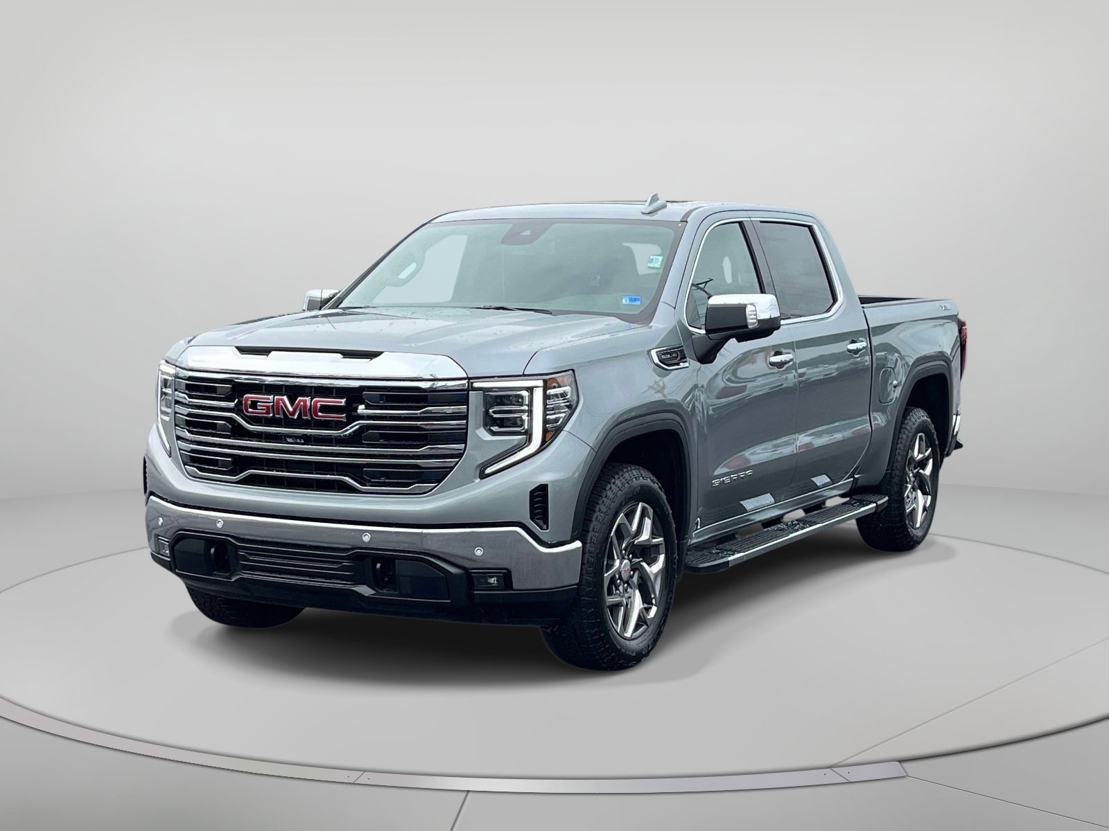 2026 GMC Sierra 1500 SLT - Photo 9