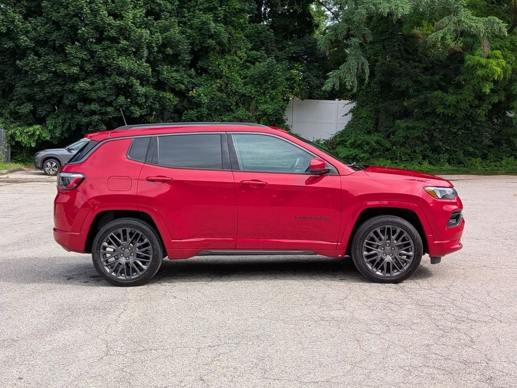 Used 2022 Red Jeep Limited image 2