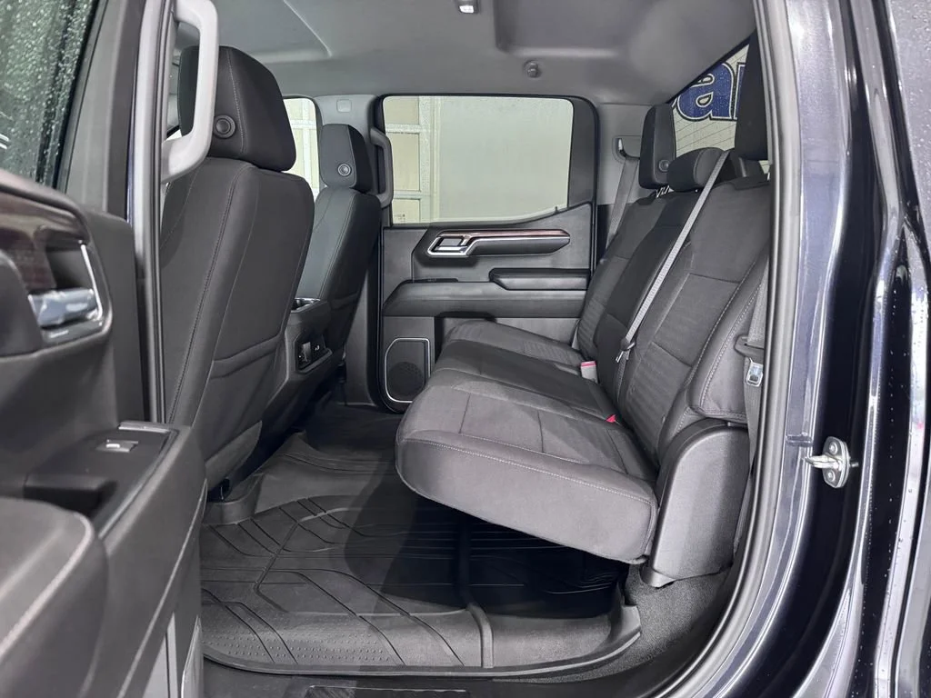 2023 Chevrolet Silverado 1500 RST - Photo 13