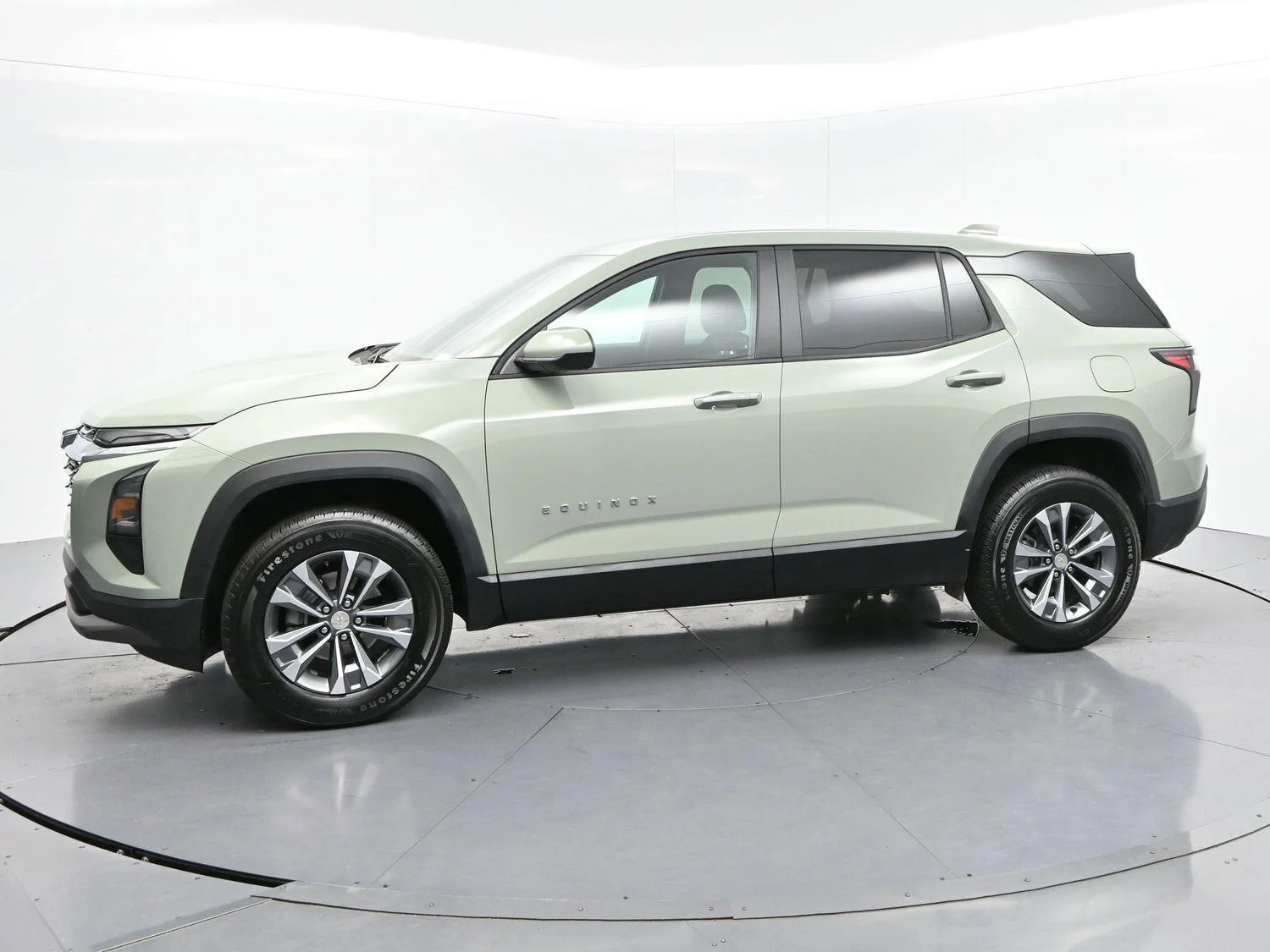 Used 2025 Cacti Green Chevrolet LT image 4