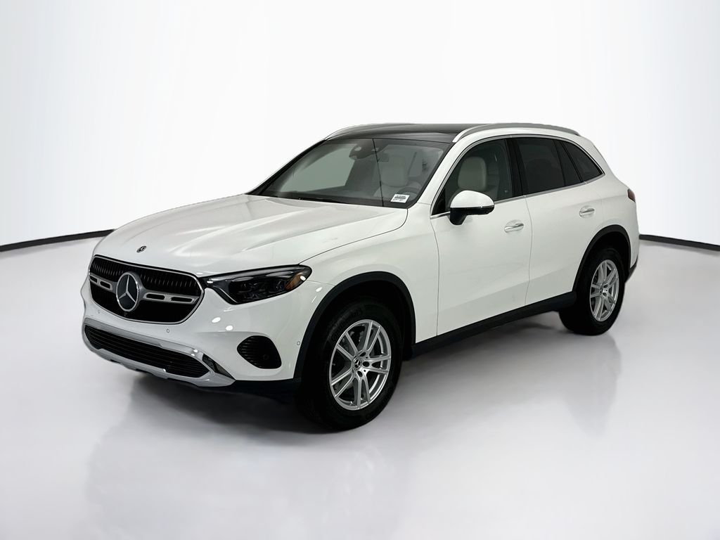 New 2027 Polar White Mercedes-Benz GLC 300 image 1