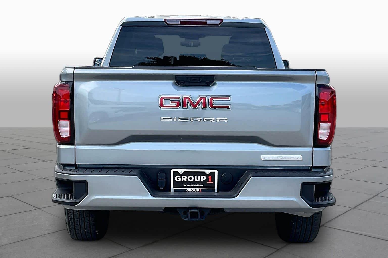 Used 2025 Sterling Metallic GMC Elevation image 5